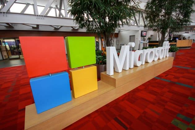 Microsoft stopt met mobiel en zet vooral in op AI