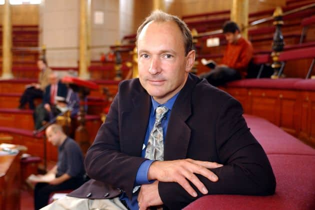 Internetuitvinder Tim Berners-Lee wint belangrijkste IT-prijs