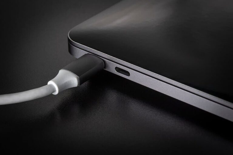 EU waarschuwt Apple voor inperking USB-C-functionaliteit