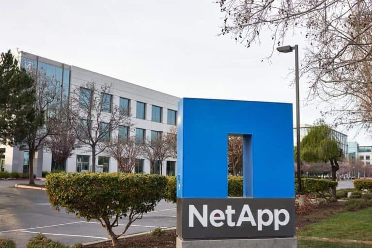 NetApp en AWS werken nauwer samen, GenAI met eigen data soepeler