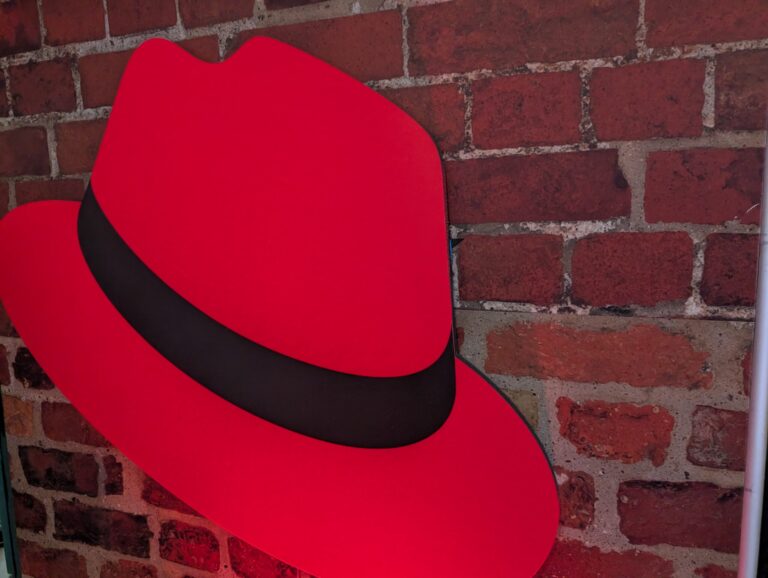 Red Hat legt fundament voor AI-inferencing: Server en llm-d project