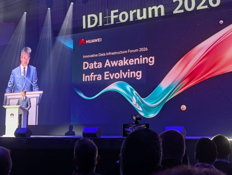 Huawei verenigt storage en AI in vijflaagse infrastructuur