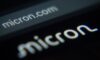 Micron stelt beurs gerust met recordprognose en lange contracten