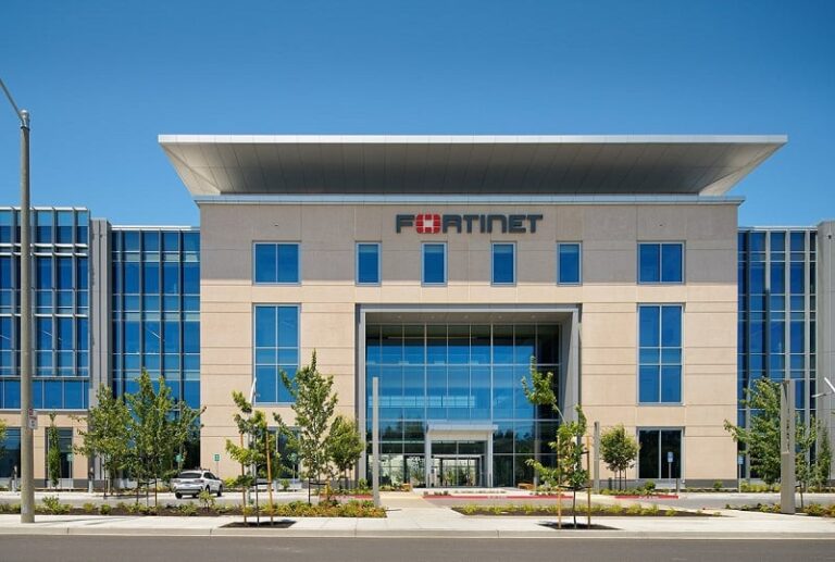 Fortinet komt met FortiGate 1200G met FortiSASE Outpost