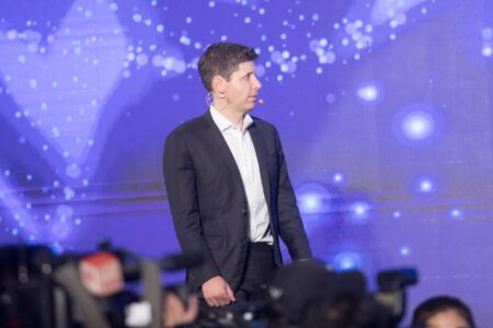 Altman stelt OpenAI-beursgang uit wegens risico AI
